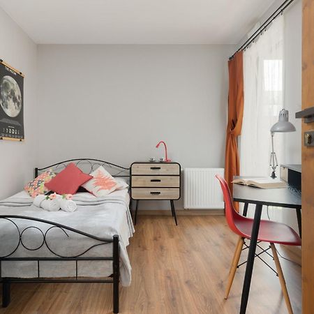Cozy Three-Bedroom Family Apartment In Warsaw By Noclegi Renters 外观 照片